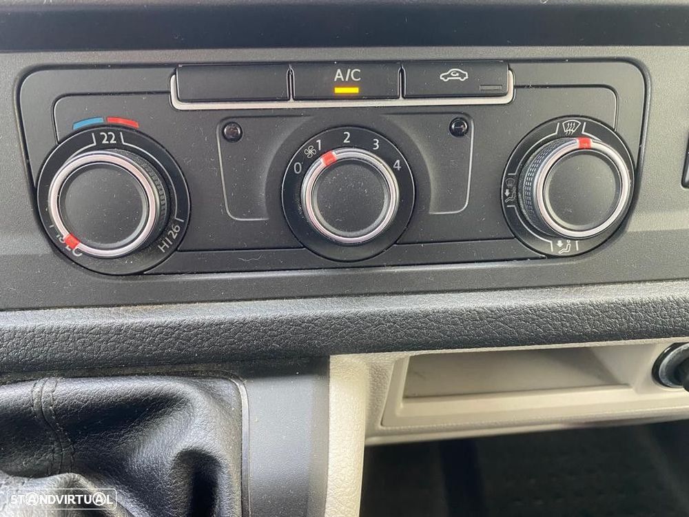 VW Transporter 2.0 TDI BM Extra AC - 26