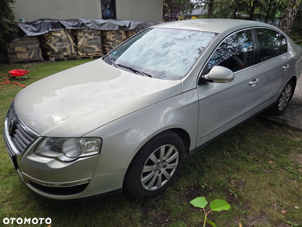 Volkswagen Passat 2.0 TDI Comfortline - 3