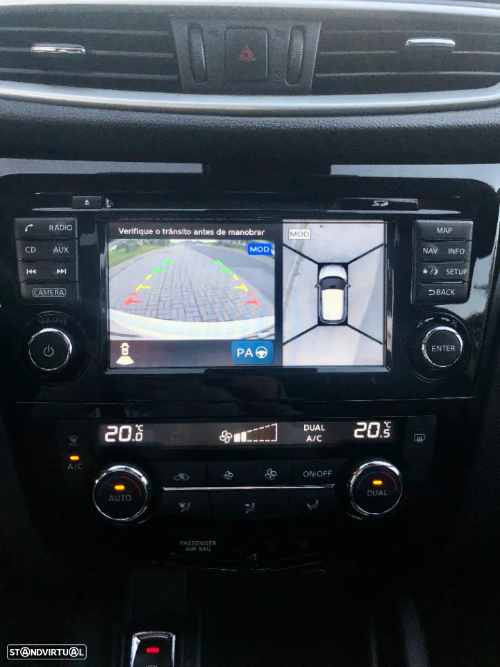 Nissan Qashqai 1.6 dCi Tekna Premium +Xtronic - 8