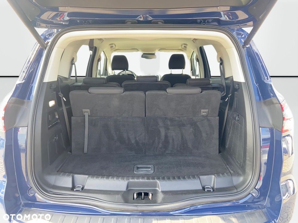 Ford S-Max - 9