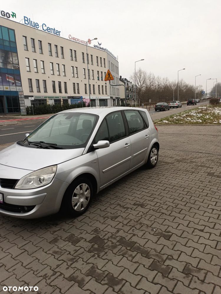Renault Scenic - 2
