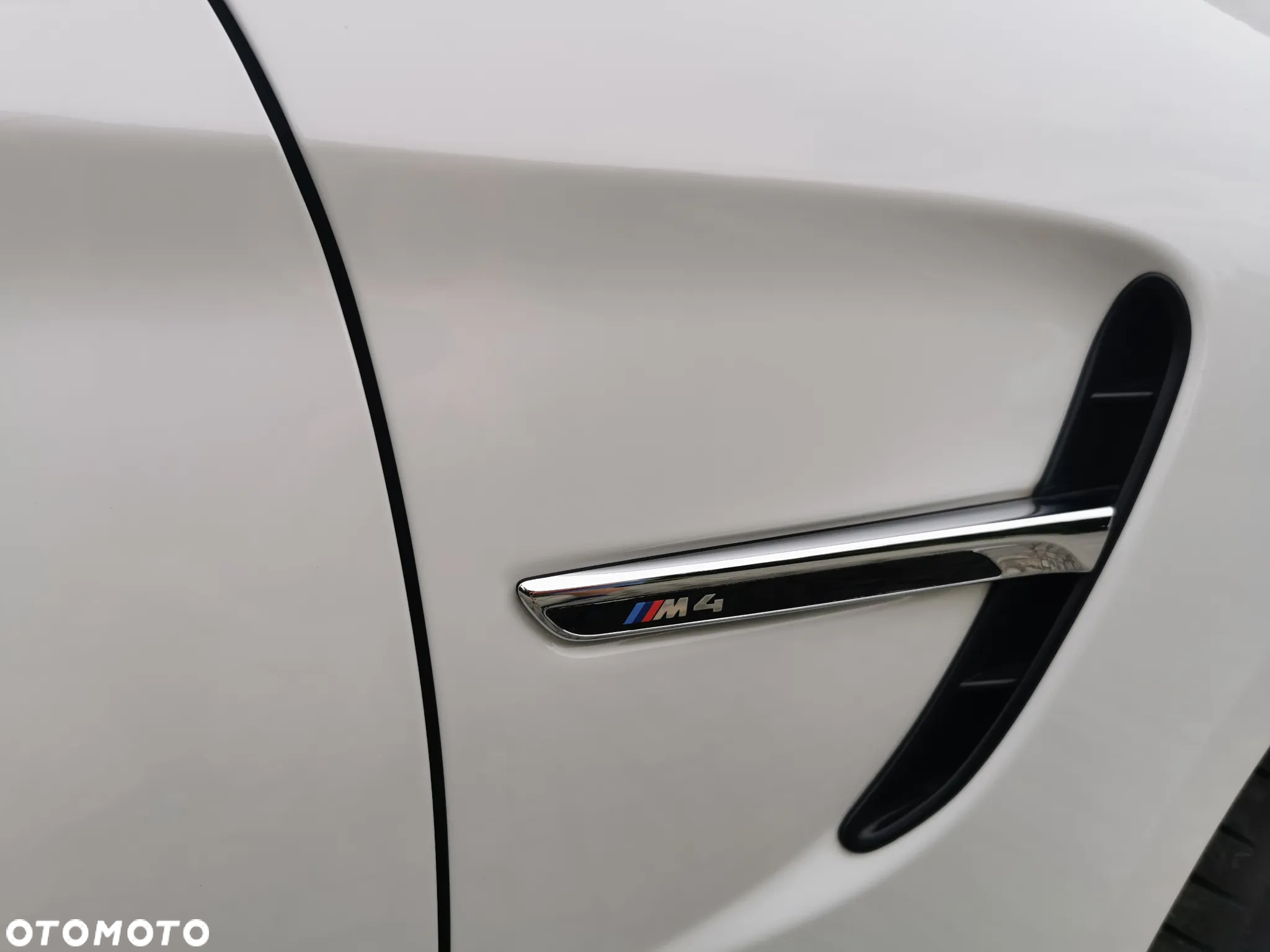 BMW M4 Coupe DKG - 2