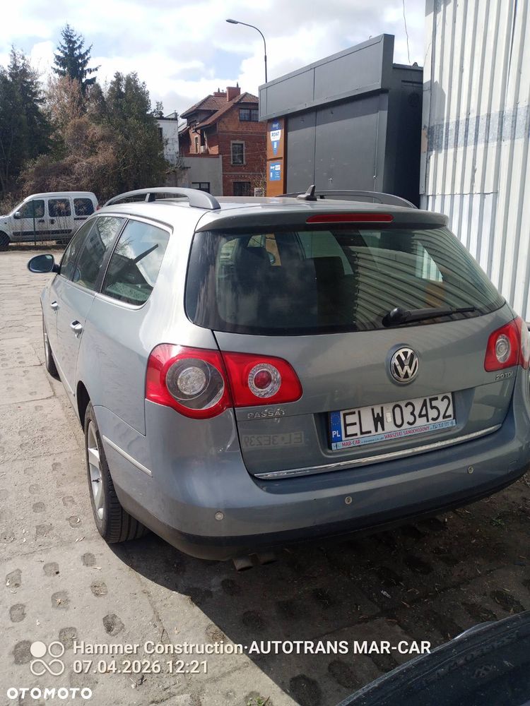 Volkswagen Passat 2.0 TDI DPF Comfortline - 4