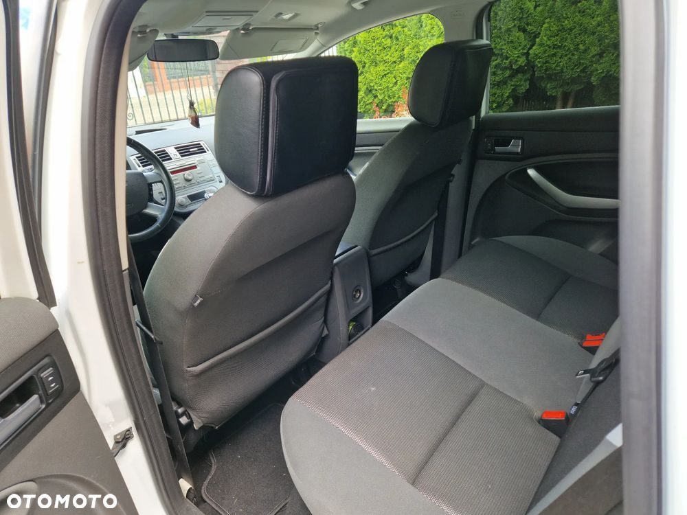 Ford Kuga 2.0 TDCi 4WD Trend - 11