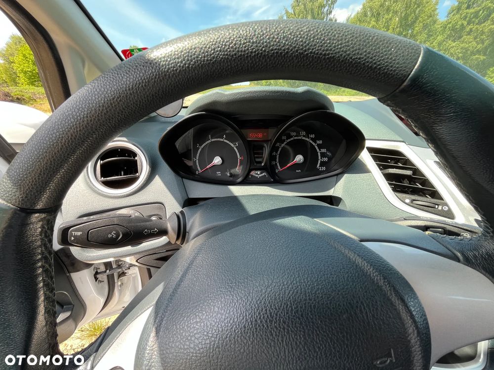 Ford Fiesta 1.4 Trend - 7