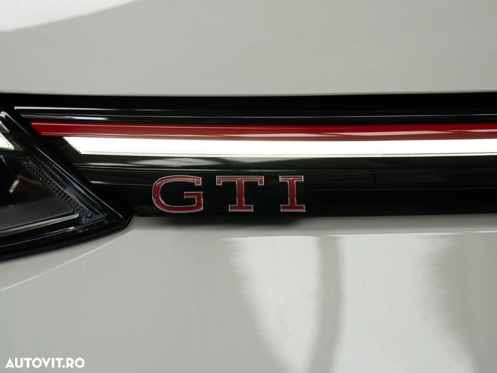Volkswagen Golf 2.0 TSI OPF DSG GTI - 10