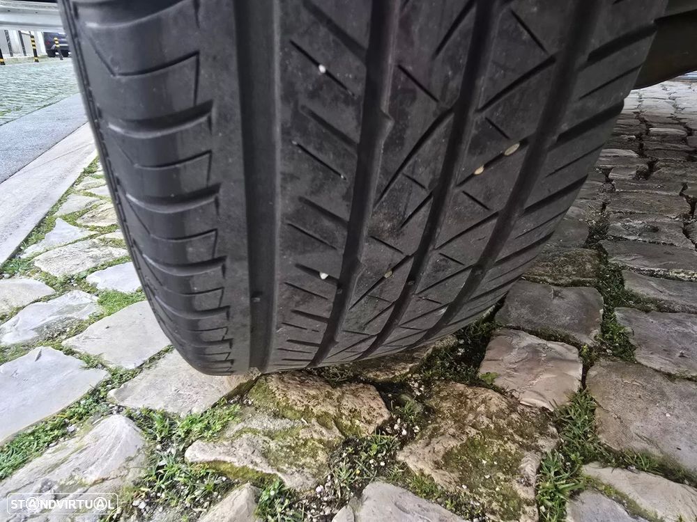 Citroën C4 Cactus 1.2 PureTech Live - 19