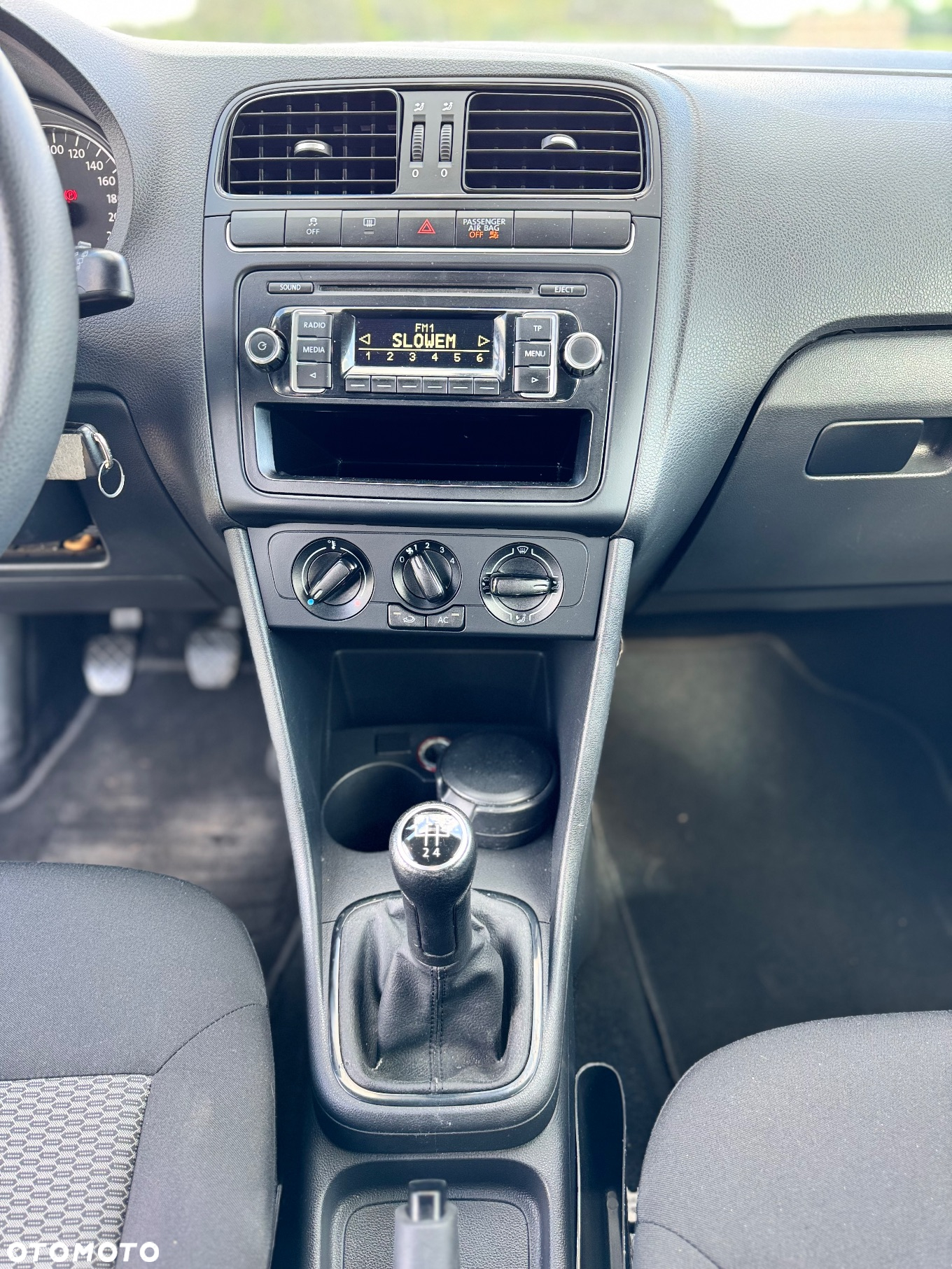 Volkswagen Polo 1.2 12V Comfortline - 22