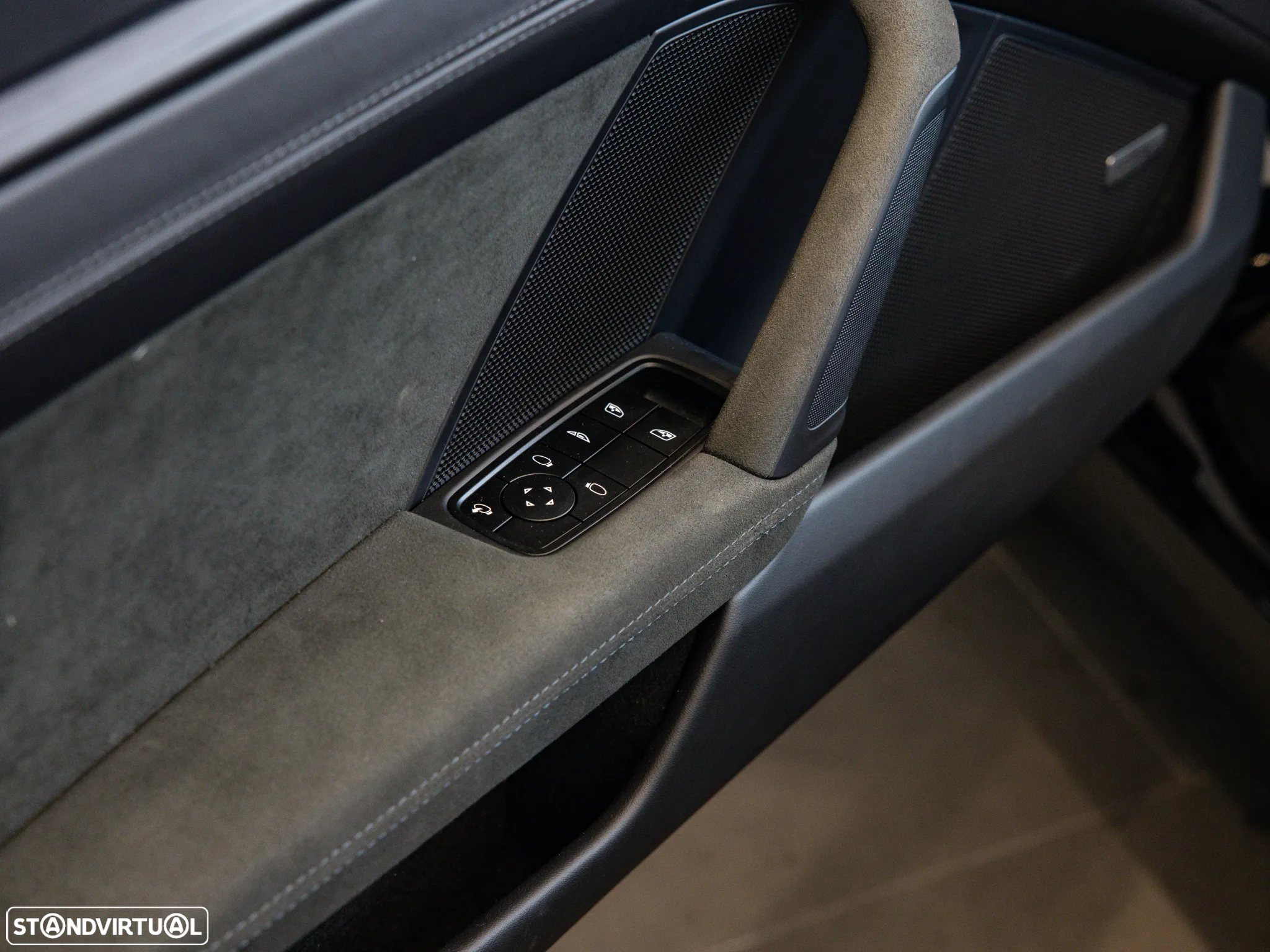 Porsche 911 (992) Carrera Cabrio GTS PDK - 34