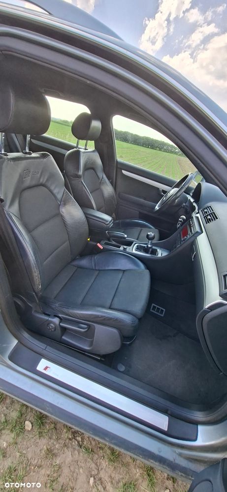 Audi A4 Avant 1.8T - 4