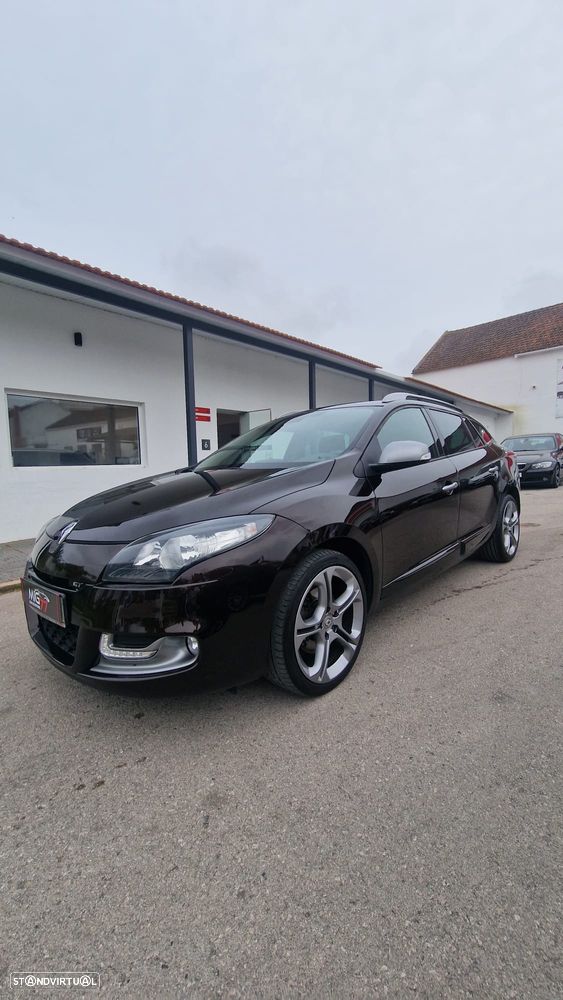 Renault Mégane Sport Tourer dCi 165 FAP GT - 2