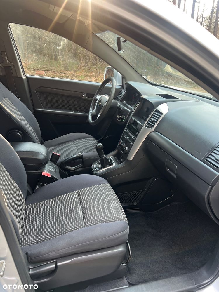 Chevrolet Captiva - 11