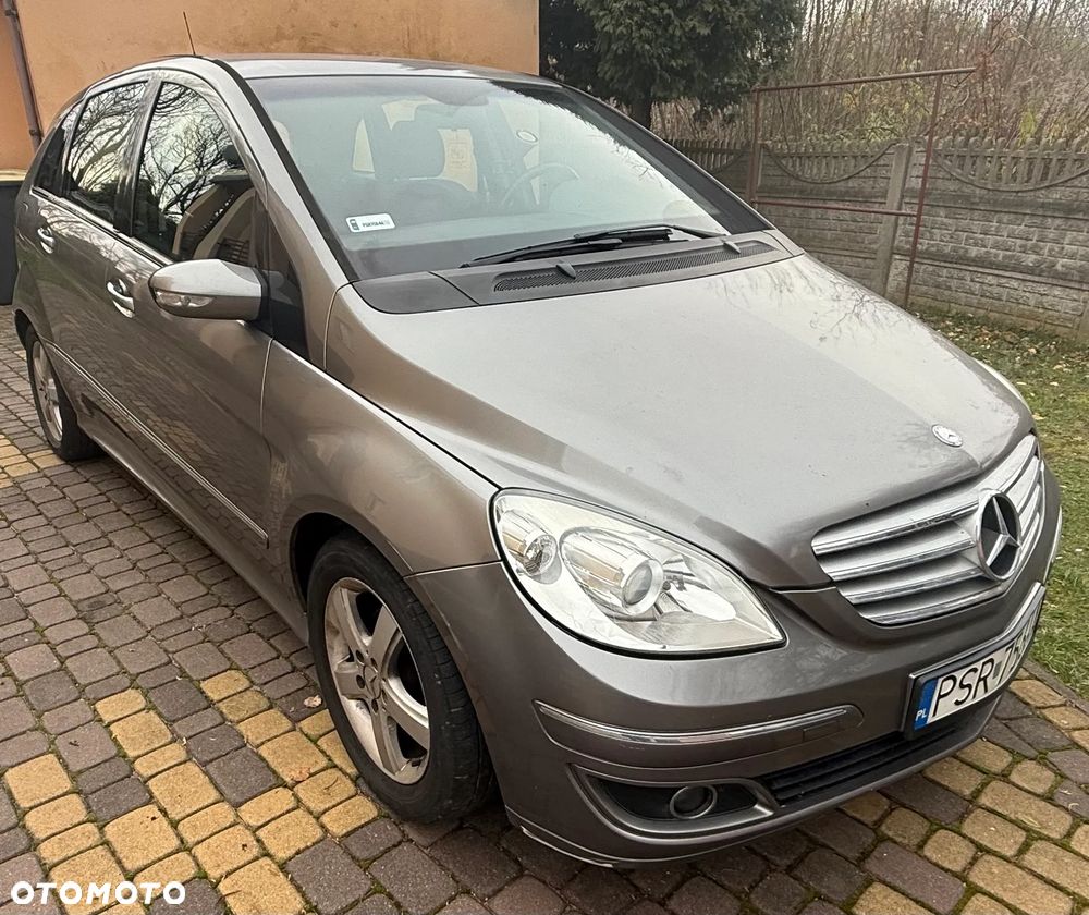 Mercedes-Benz Klasa B - 1