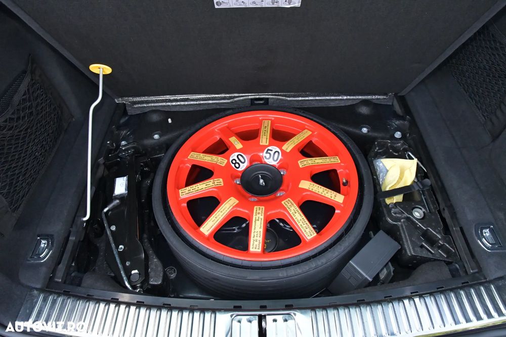 Porsche Cayenne 3.0 L - 20