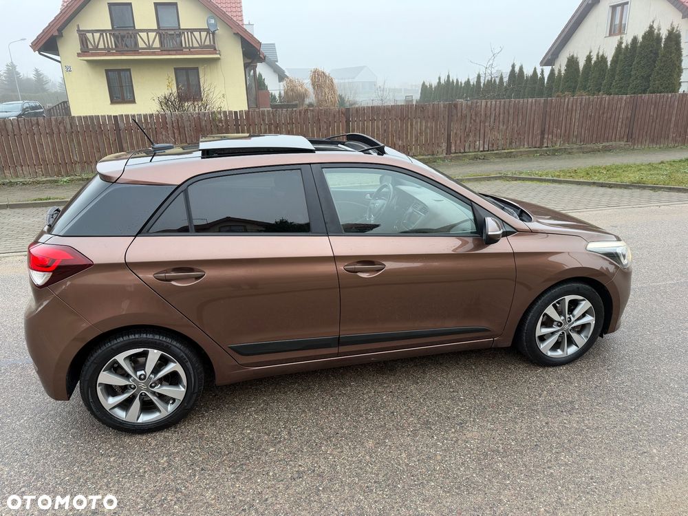 Hyundai i20 1.1 CRDi Intro Edition - 35