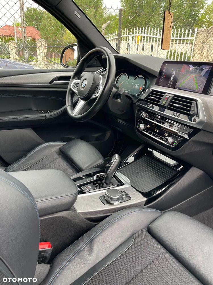 BMW X3 xDrive20d - 18