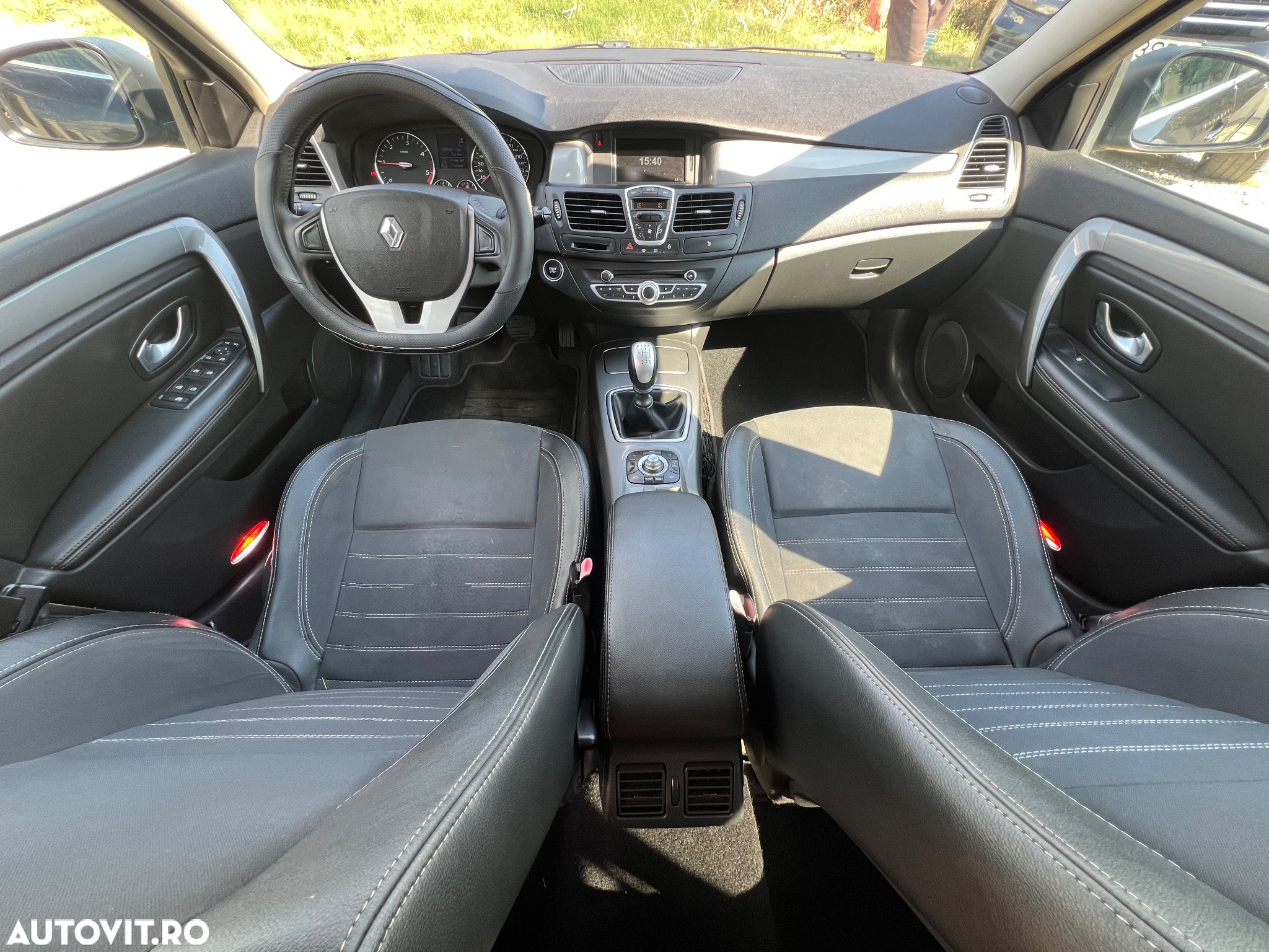 Renault Laguna Grandtour ENERGY dCi 130 FAP Start-Stop Paris Business - 17