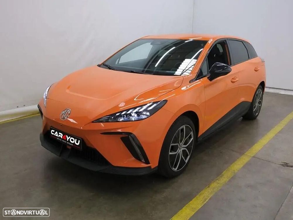 MG MG4 64 kWh Luxury - 1