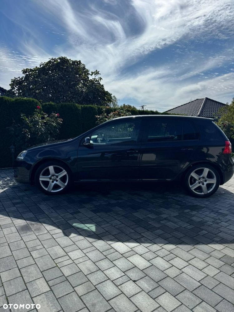 Volkswagen Golf 2007 photo 2