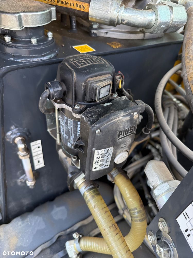 Komatsu PC80MR-5EO - 18