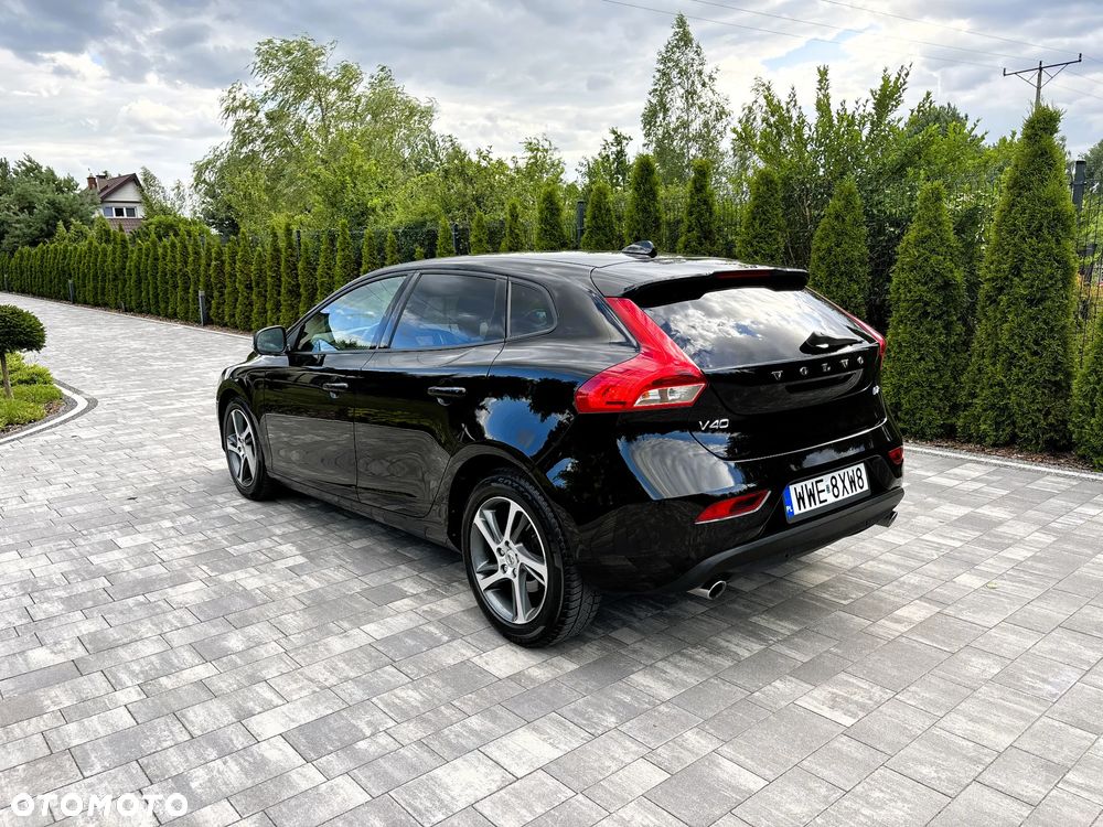 Volvo V40 - 11