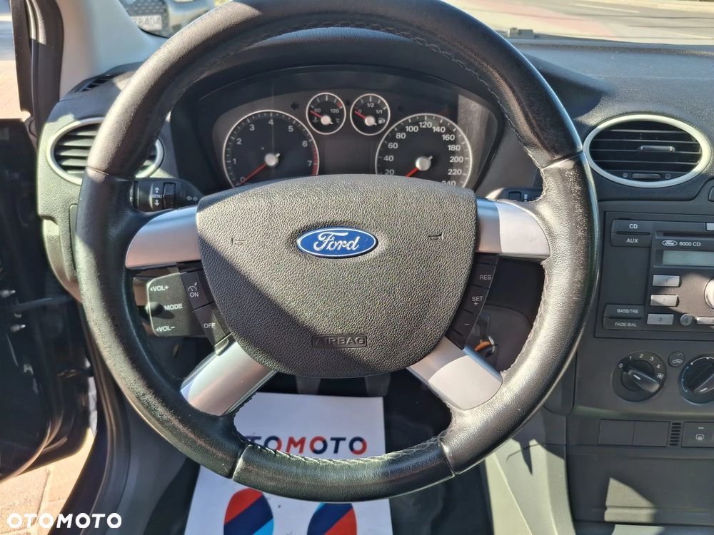Ford Focus 1.8 Connection - 20