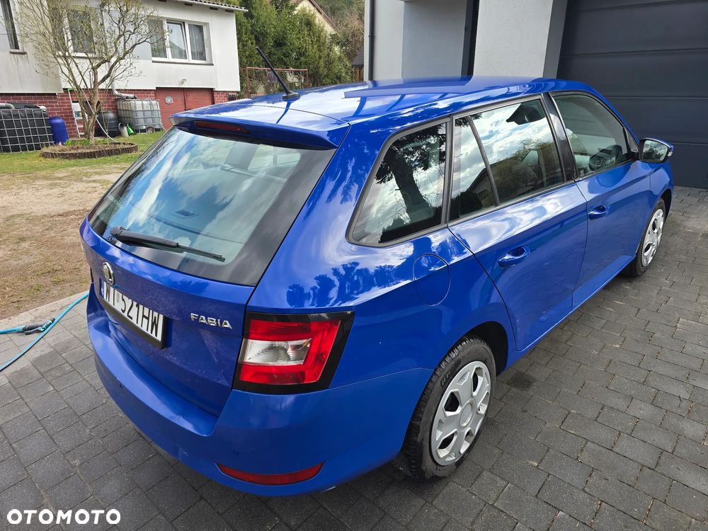 Skoda Fabia 1.0 Active - 4