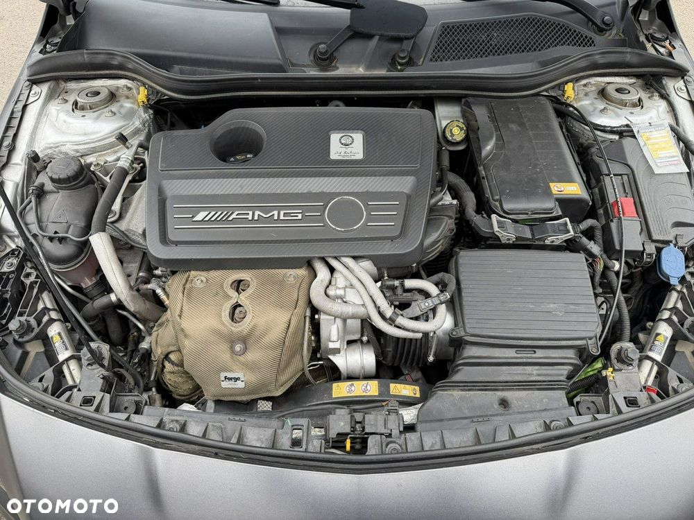 Mercedes-Benz CLA - 26