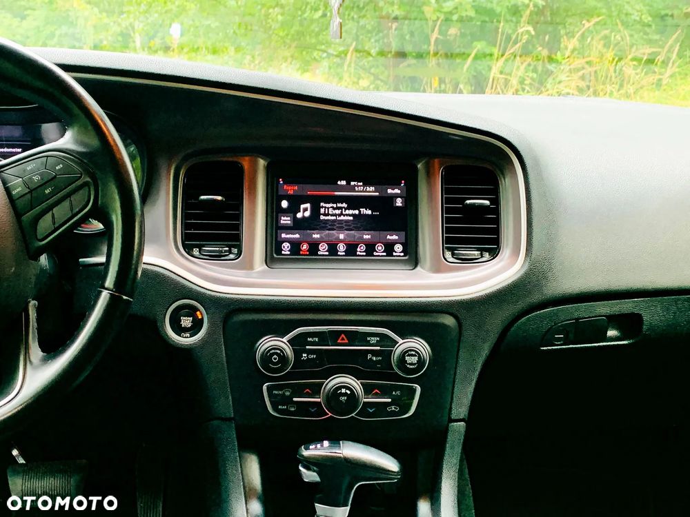 Dodge Charger 3.6 GT - 13