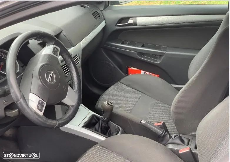 Opel Astra GTC 1.4 - 12