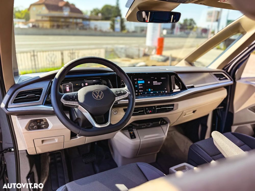 Volkswagen Multivan - 28