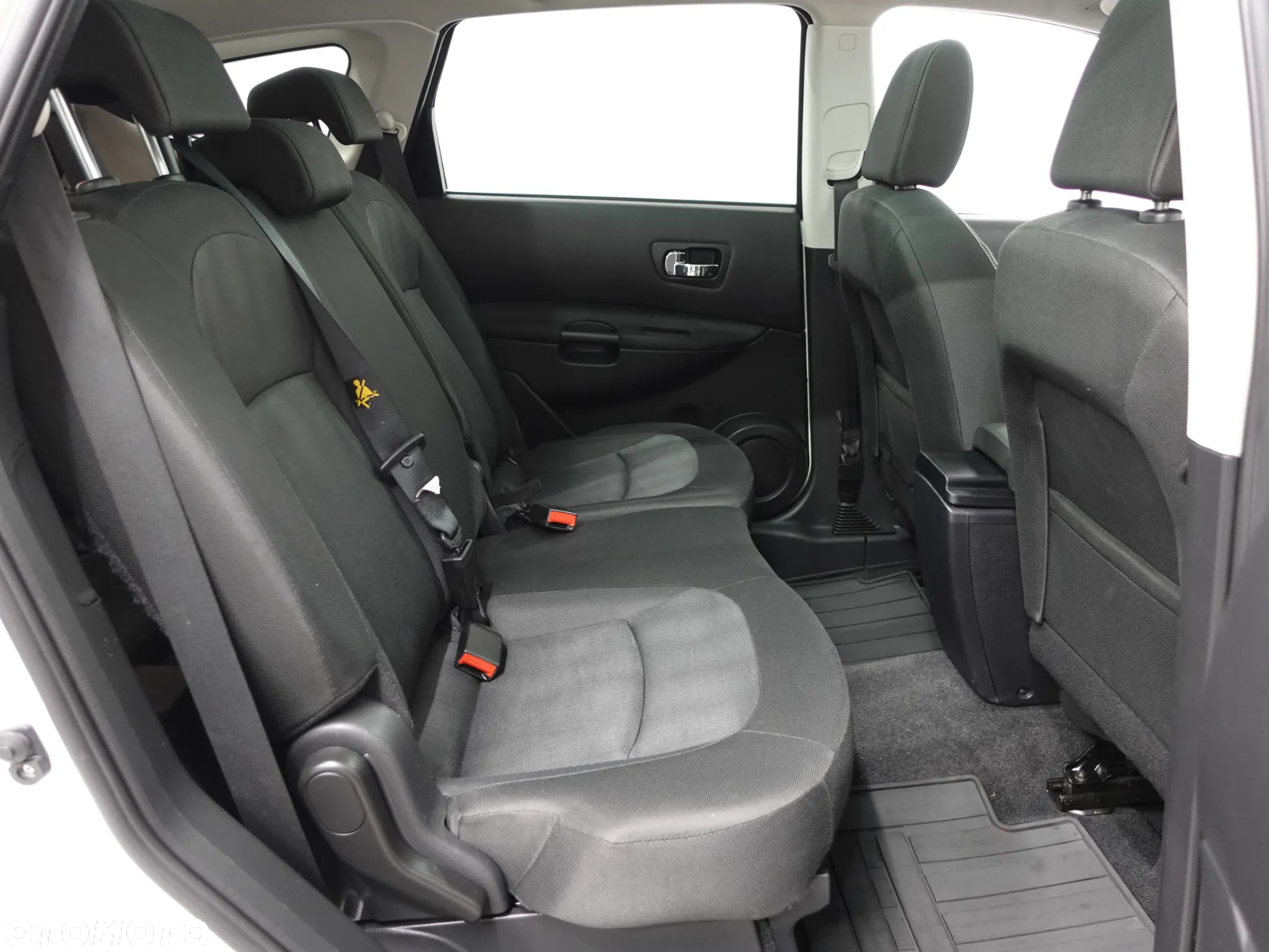 Nissan Qashqai+2 2.0 I-Way - 29