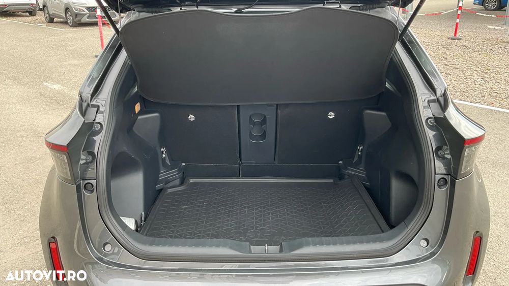 Toyota Yaris Cross 1.5 VVT-i HSD 4x2 Dynamic - 11