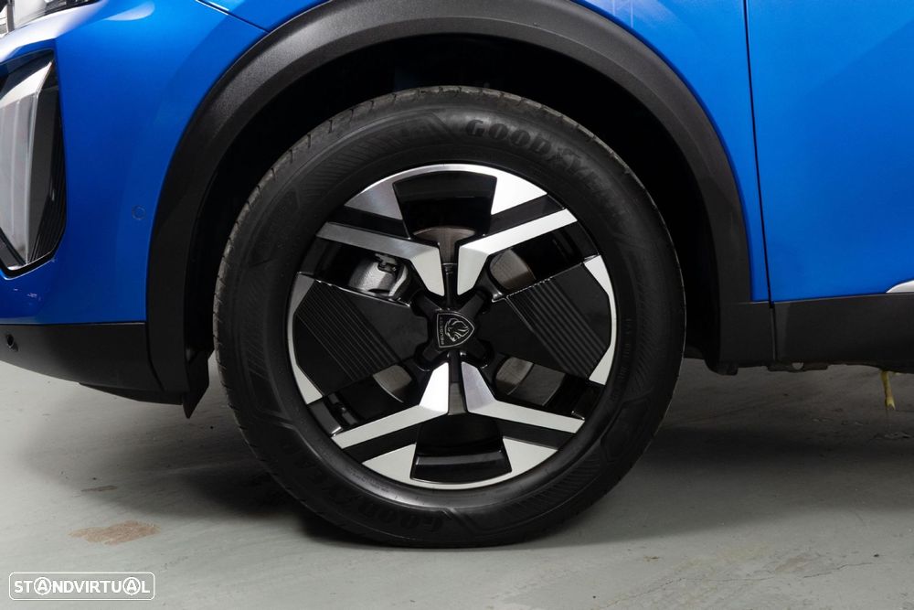 Peugeot 2008 1.2 PureTech Allure Pack EAT8 - 18