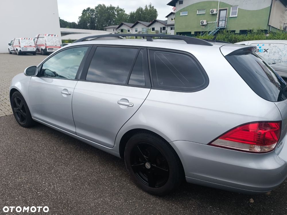 Volkswagen Golf - 4