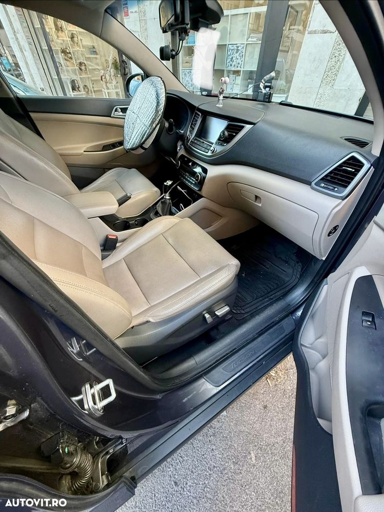 Hyundai Tucson - 5
