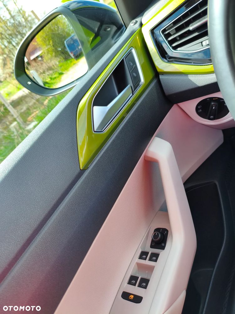 Volkswagen Taigo 1.0 TSI Style DSG - 17