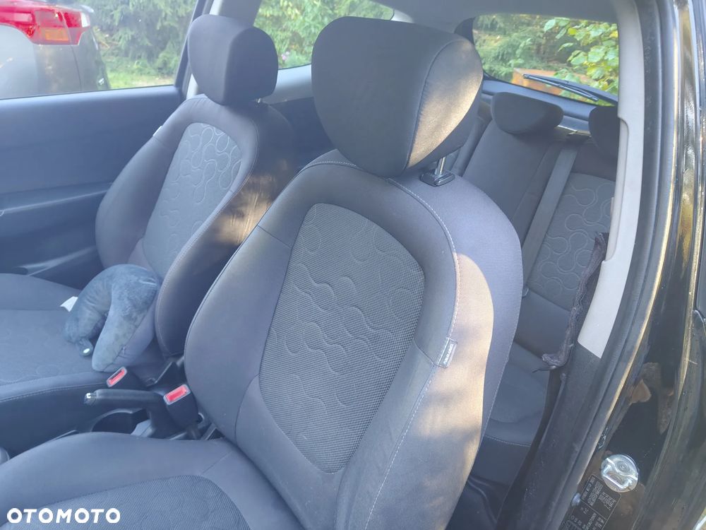 Hyundai i20 1.4 CRDi Comfort EU5 - 15