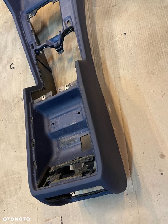 Tunel środkowy niebieski Bmw e38 Europa - 2