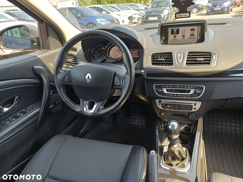 Renault Megane 1.5 dCi Energy Bose EU6 - 23