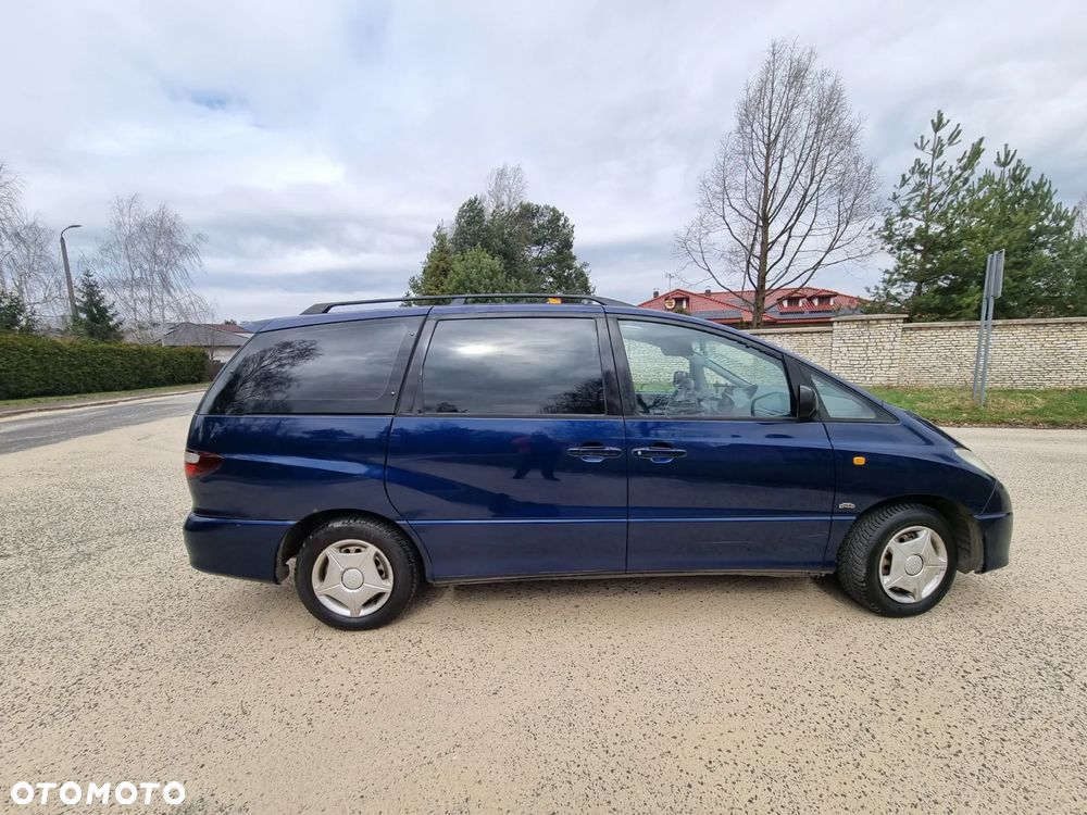 Toyota Previa 2.0 D-4D Luna - 9