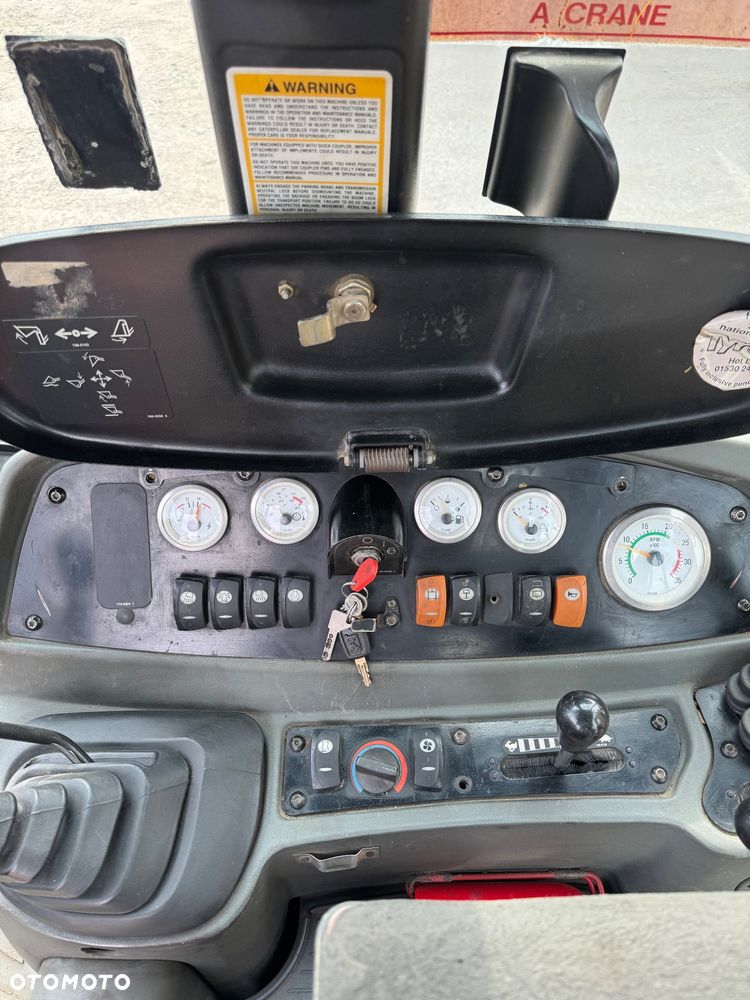 Caterpillar 428D - 14