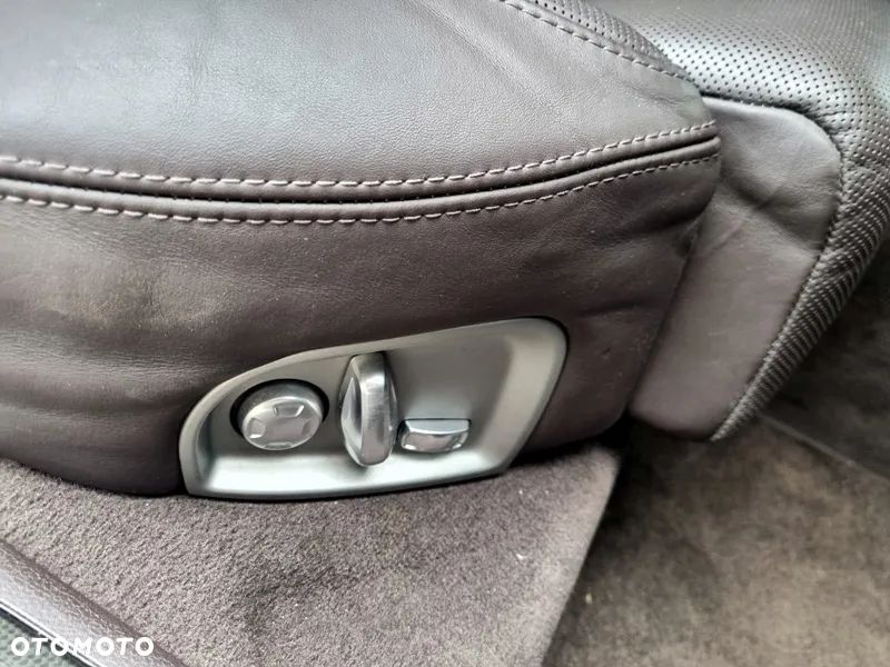 Porsche Panamera Turbo S Executive PDK - 35