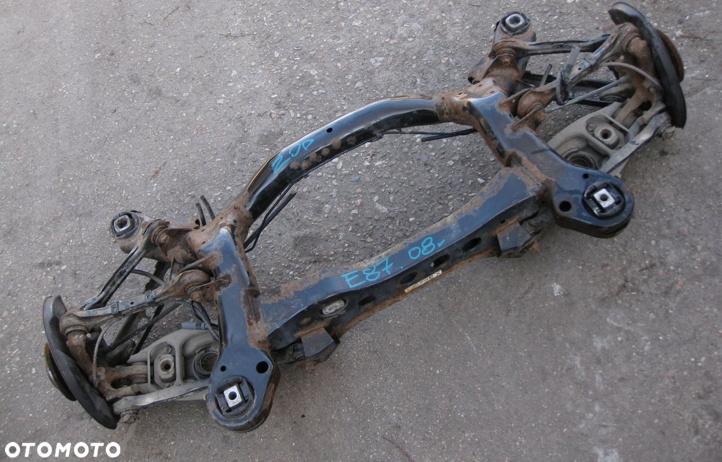 BMW E87 2.0D 08R BEKLA ZAWIESZENIA TYŁ - 2
