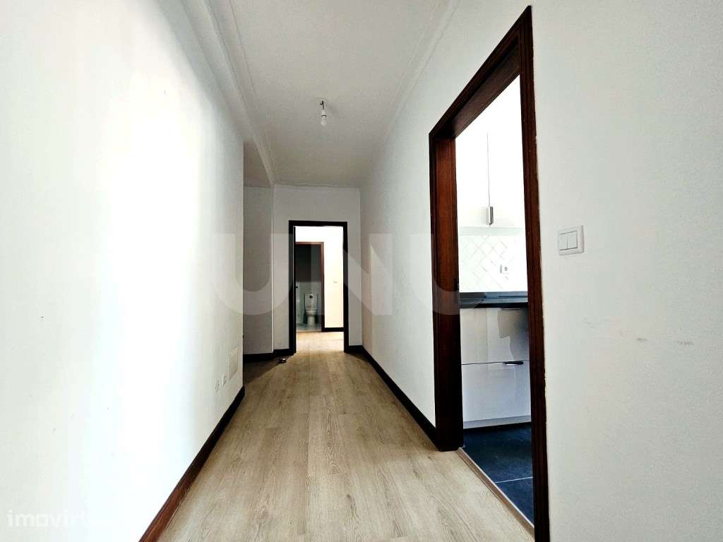 Apartamento T2 para Arrendamento- Centro da Cidade de Viseu - Grande imagem: 5/10