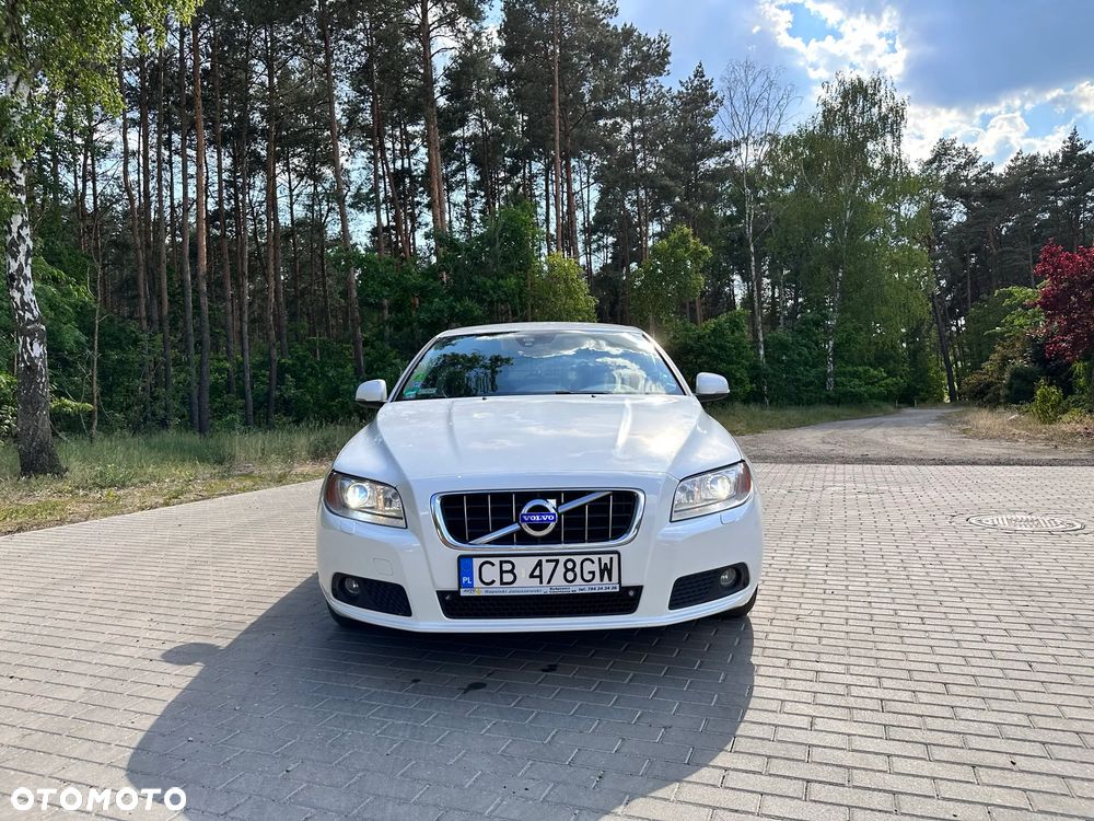 Volvo V70 - 4