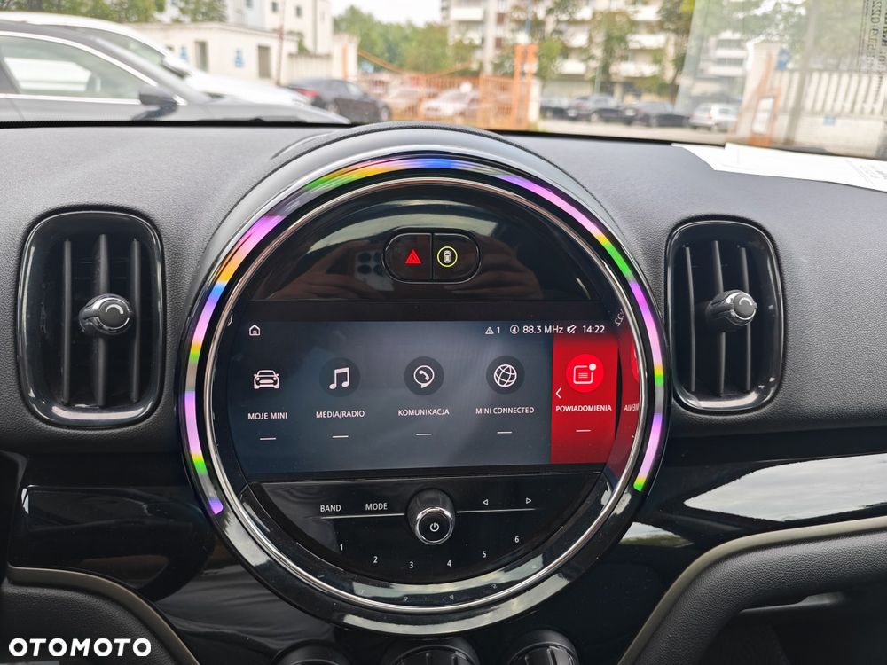 MINI Countryman Cooper All4 Essential Trim - 27
