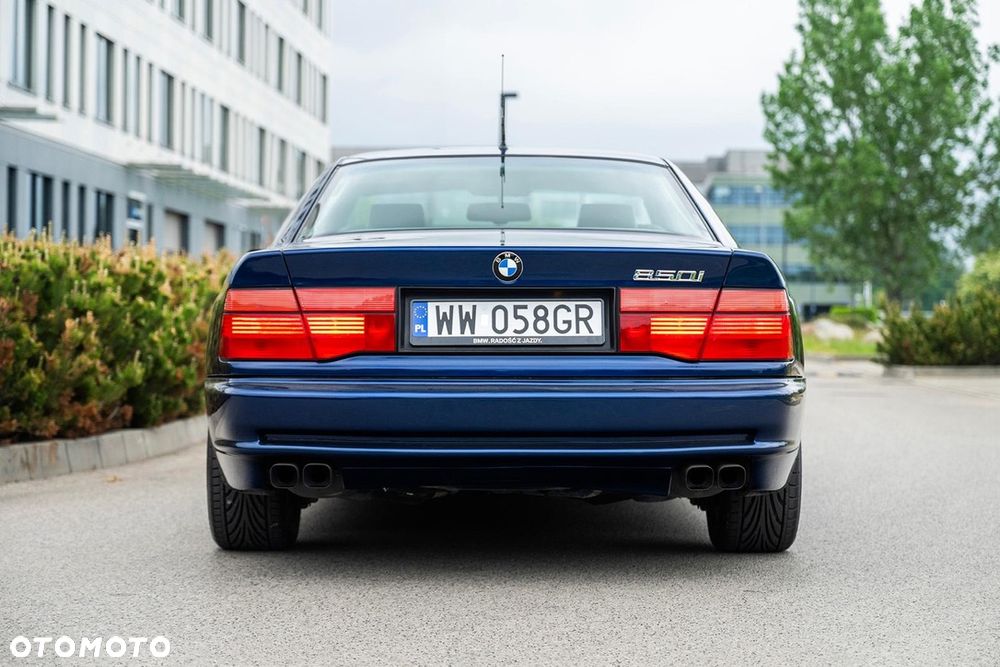 BMW Seria 8 - 9