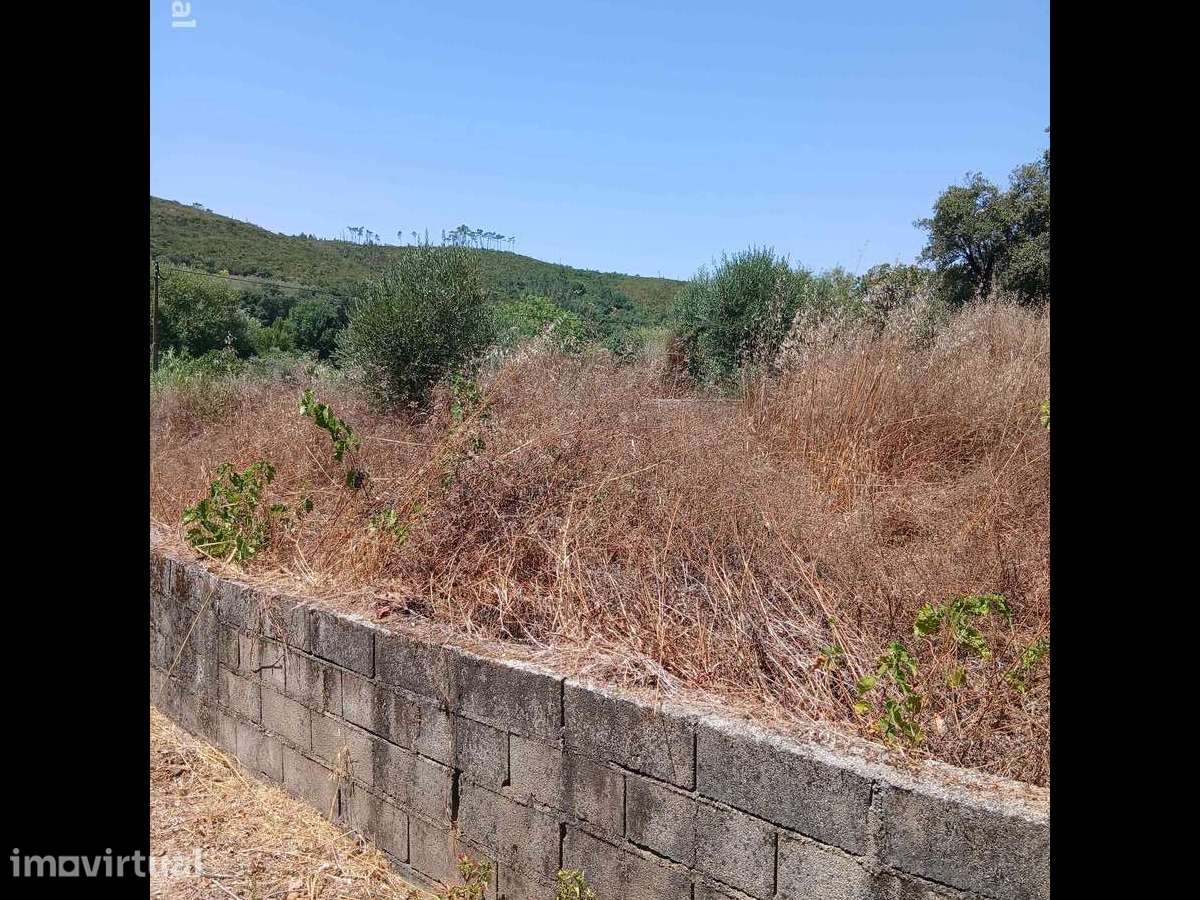 Terreno ruína junto ao Agroal - Grande imagem: 4/6