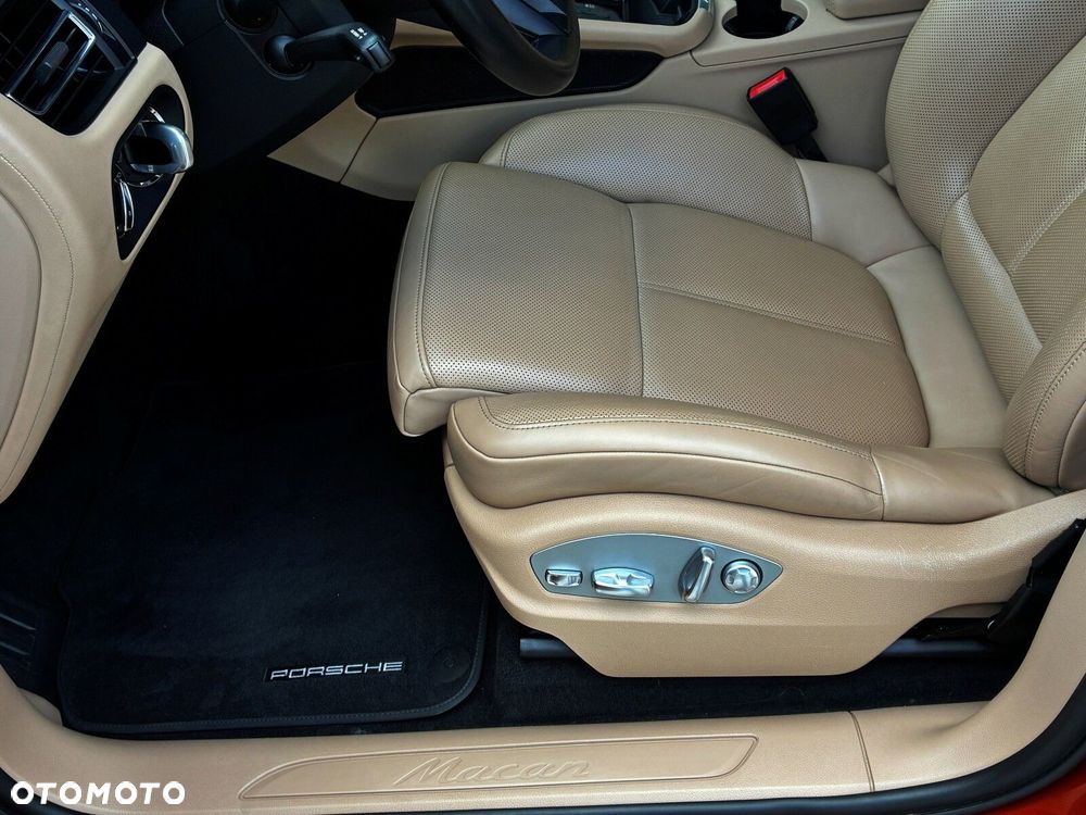 Porsche Macan - 18